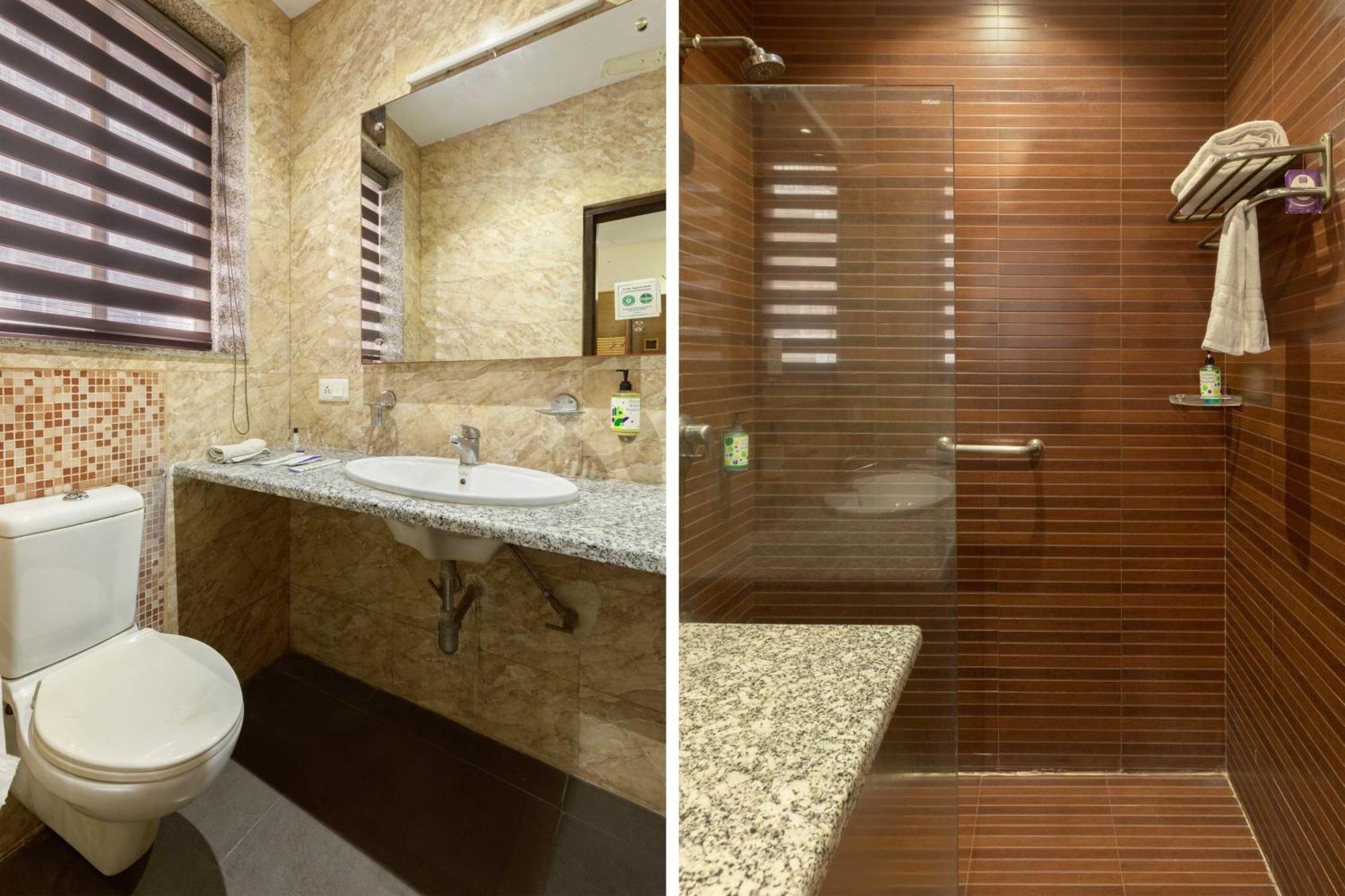 Treebo White Castle, Gurgaon Hotel Bagian luar foto